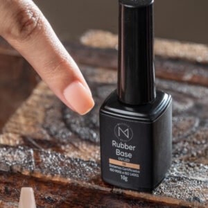 Rubber Base 08 Majestic Nails 10g - Image 2